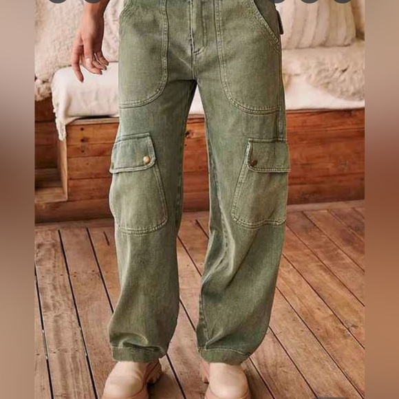 Pants - High Waist Flap Pocket Straight Leg Pants